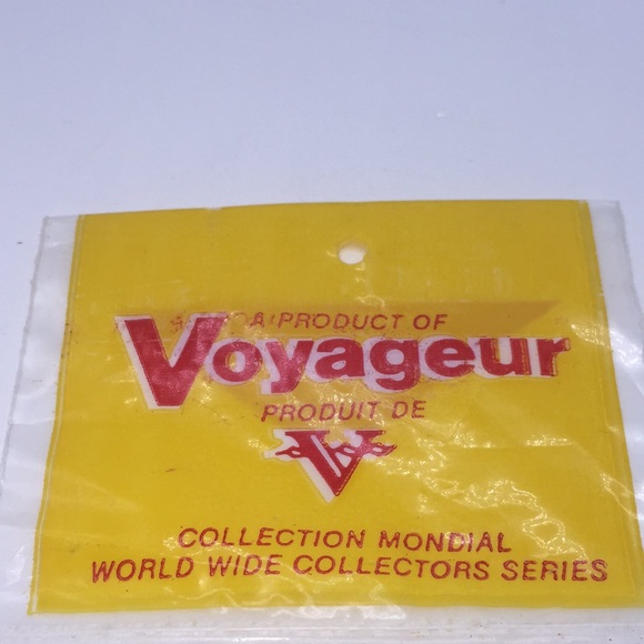 Yoho Park Takakkaw Falls Badge Patch Souvenir - Picture 3 of 6